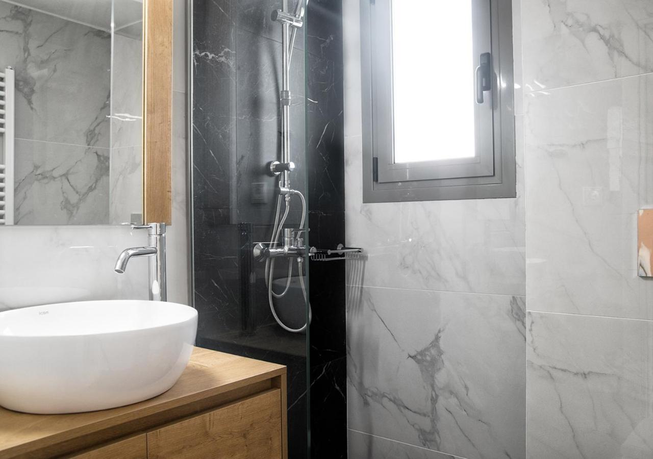 Sia Mare Apartment Kalivia Thorikou ภายนอก รูปภาพ